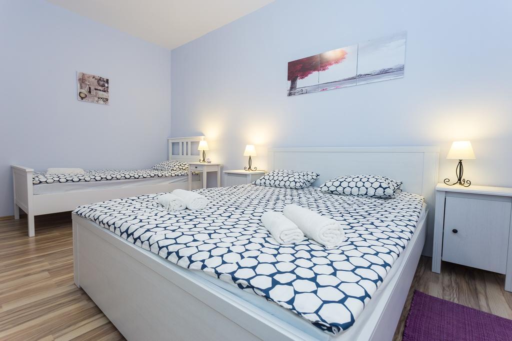 Apartment Perunika Zadar Exterior photo